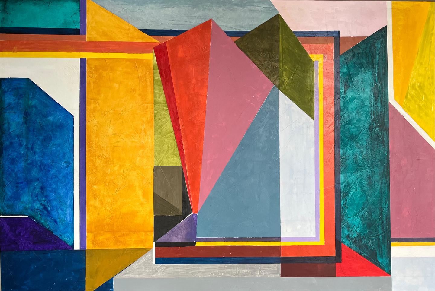 Pintura geométrica con planos en amarillo, azul, rojo, rosa y verde
