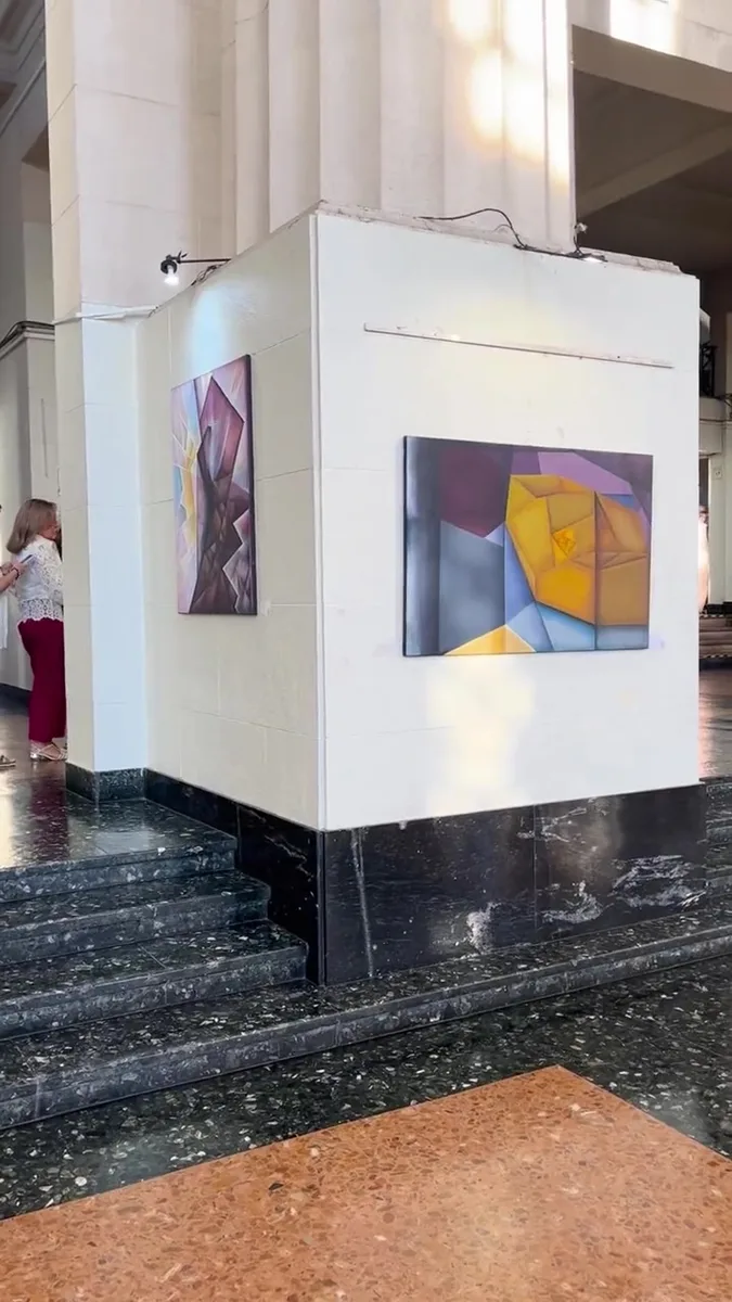 Recorrido por las obras en el Salón de los Pasos Perdidos